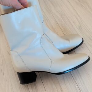 Stuart Weitzman Leather Ankle Booties With Block Heel